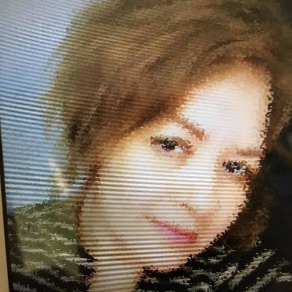 Meet your Posher, Alma - Picture 1 of 1